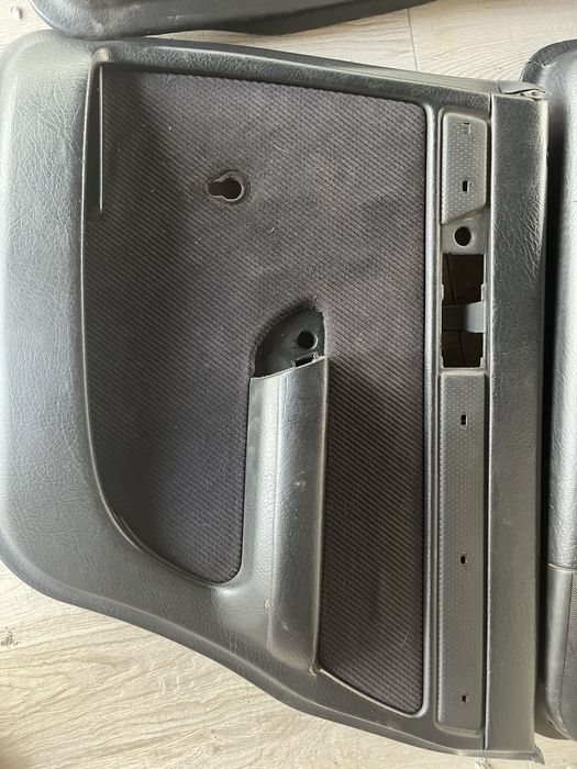 Дверные карты audi 100c4