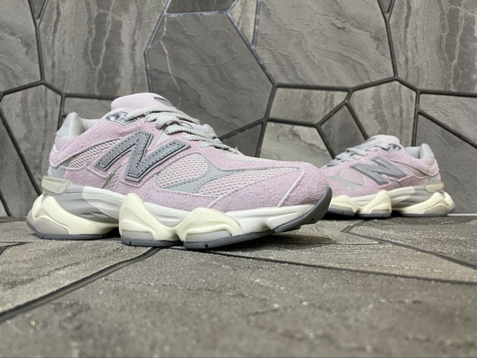 New Balance 9060 “Crystal Pink”