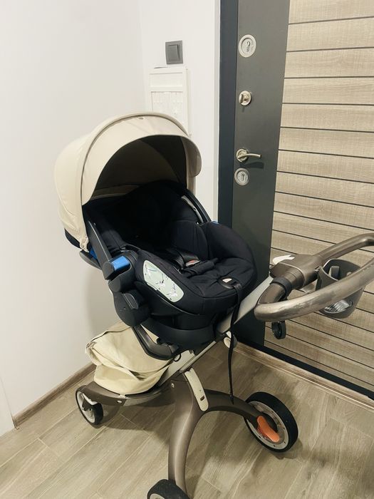 Количка 3 в 1 Stokke V4