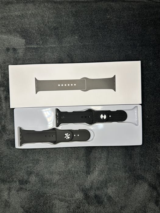 Apple Watch Series 11 • FullBox