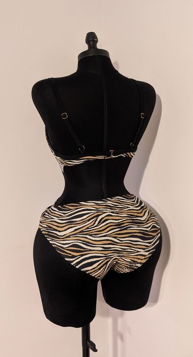 Costum de baie 2 piese animal print | talie înaltă | impecabil