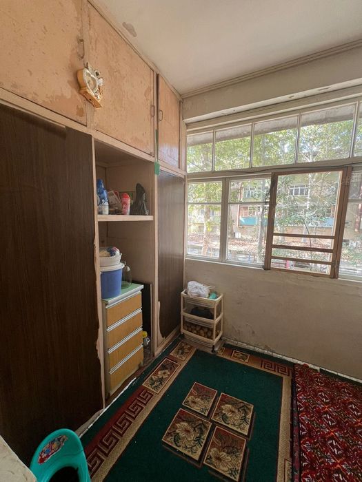 Продается квартира! Город Чирчик, 9-микрорайон.