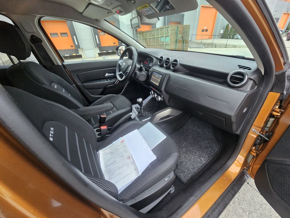 Dacia Duster Prestige,1.6Benzina,4x4,Navi,Clima,4 Camere,Posibil Rate*