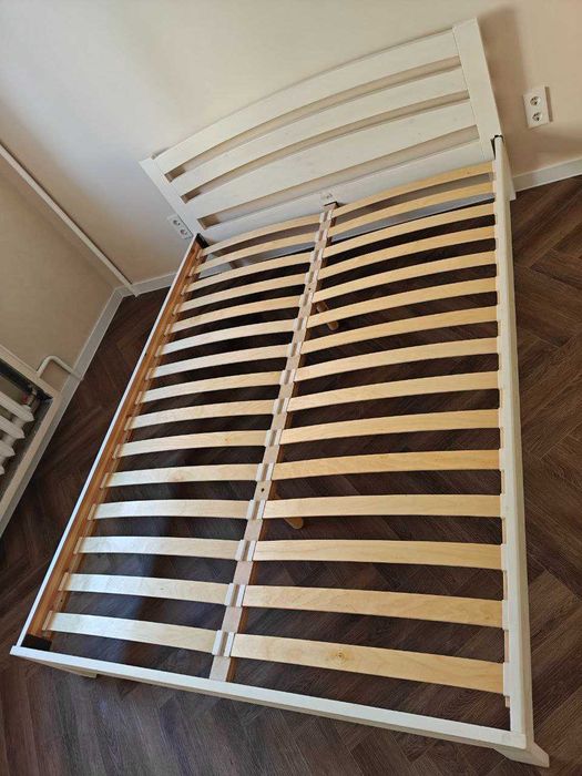 Продам самосборную кровать IKEA
