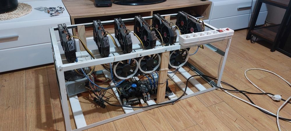 Vand rig minat RX 580