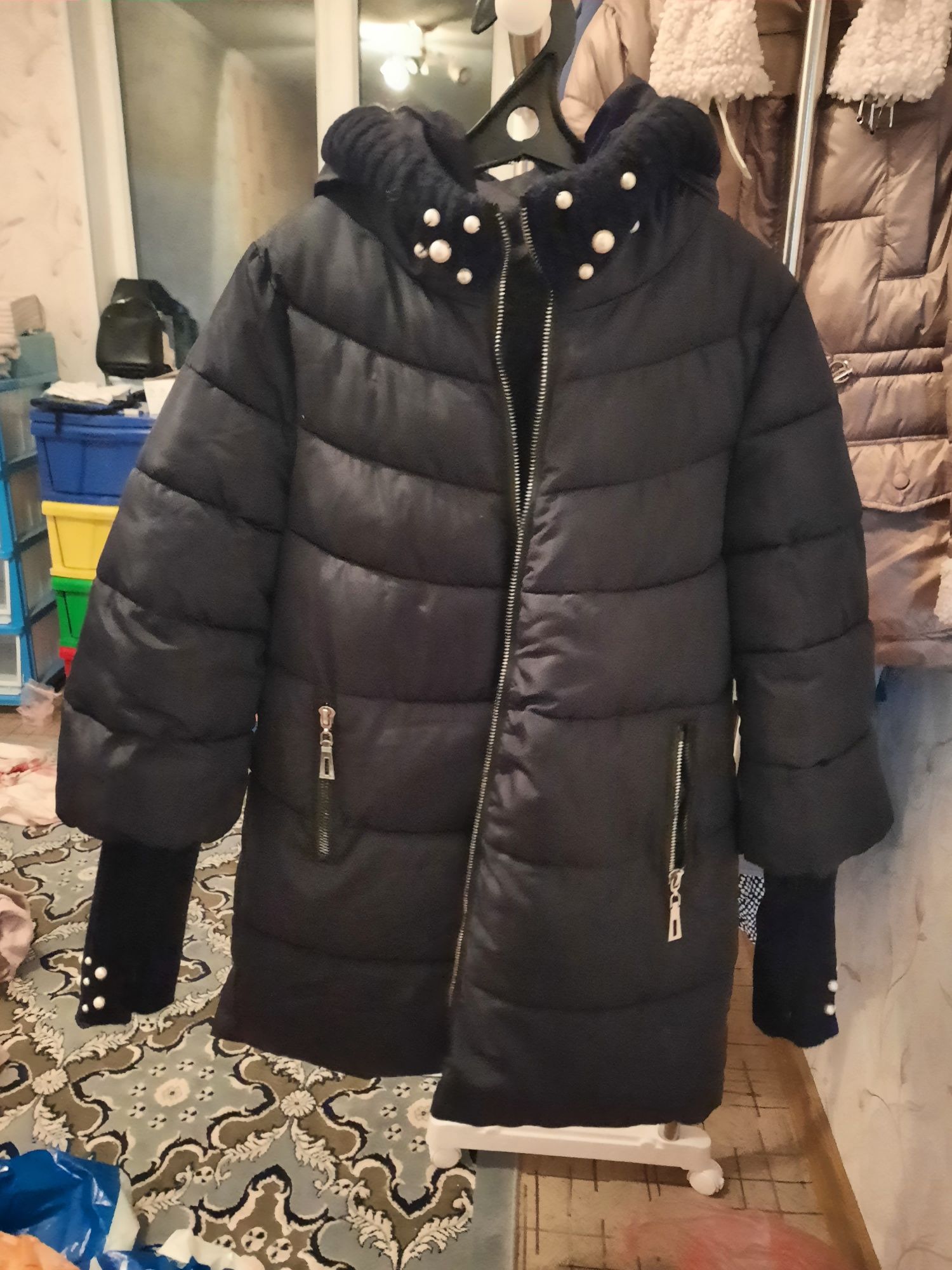 Куртки 3000 рублей