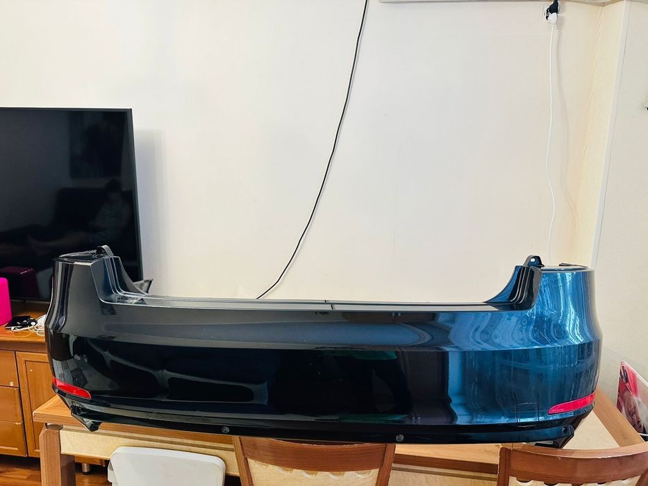 Продам задний бампер Skoda Superb!