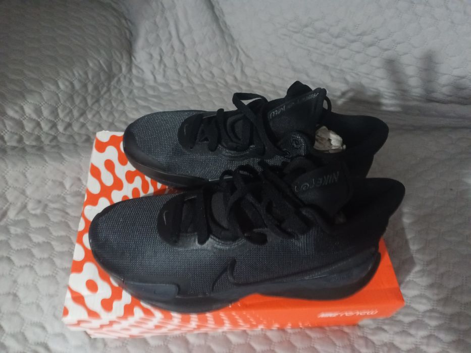 Vănd Nike noi originali Unisex