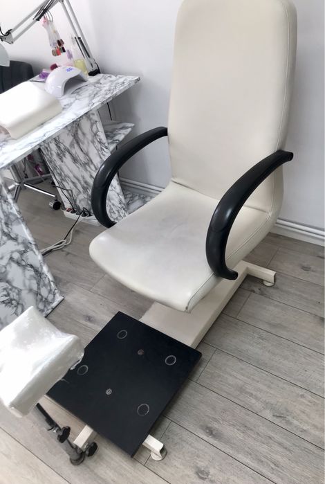 Scaun pedichiura salon