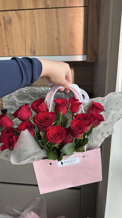 Корзинки цветов актау