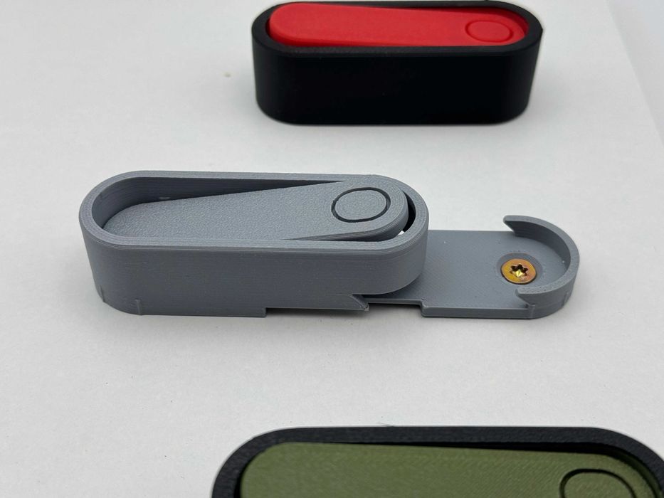 Cârlig pliabil pentru haine