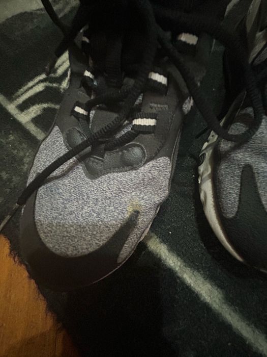 Маратонки на Nike 36