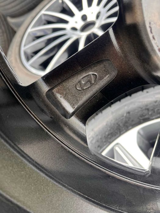 Jante Hyundai I30 Elantra Kia Ced Anvelope iarna noi Laufenn 205 55 16