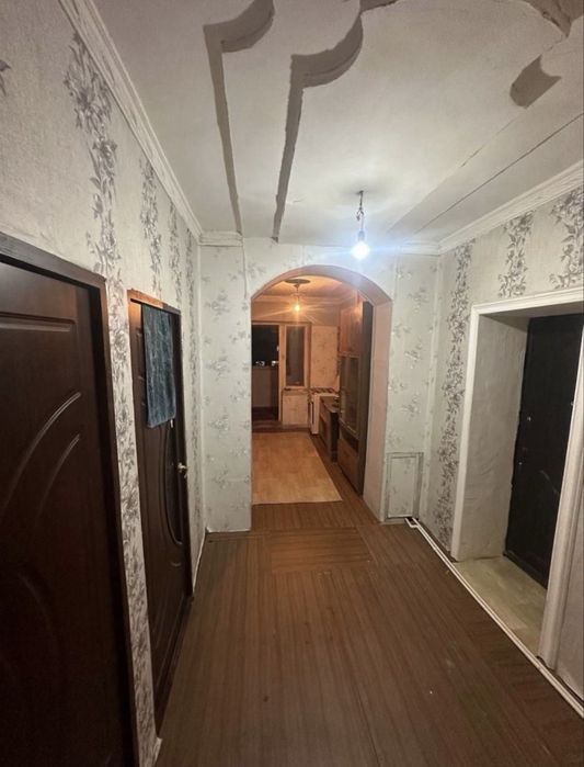 Продаётся 2 ком ОКТЯБРЬ