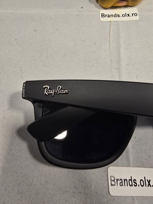 Ochelari de soare polarizati Ray-Ban Wayfarer 2140, rama mata, lentila neagra