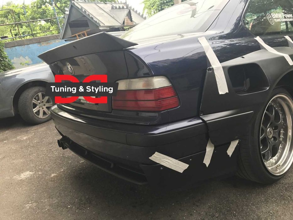 Расширение БМВ е36 Rocket Bunny