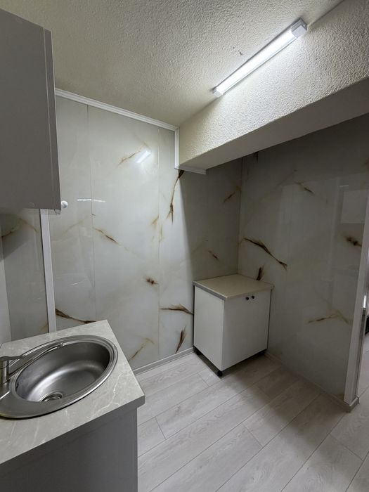 Vand Garsonieră Pitesti