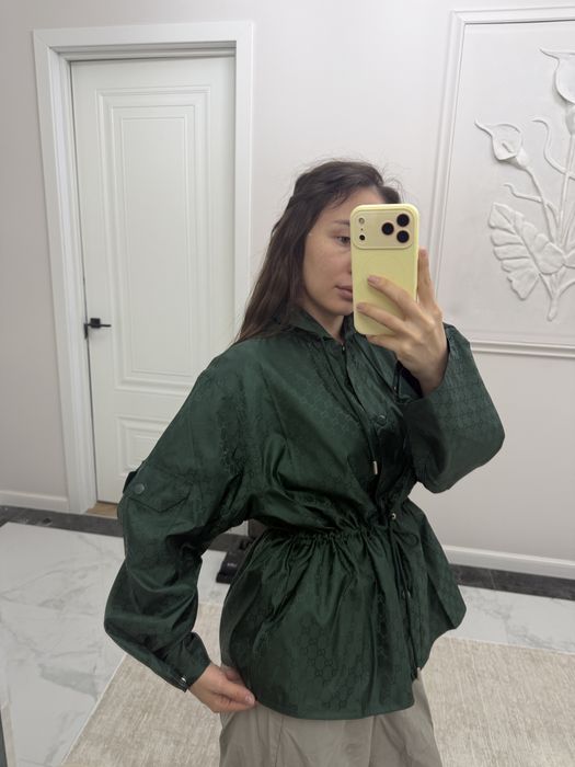 Ветровка Gucci 2026