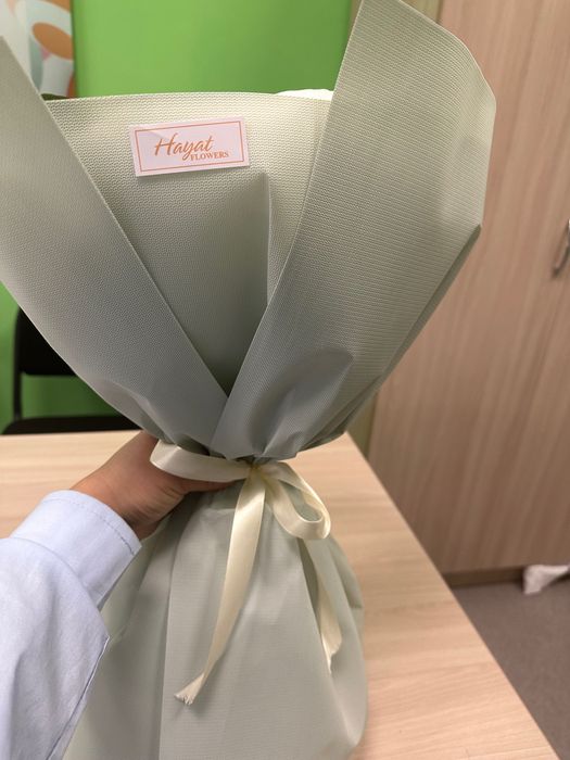 Цветы, розы белые большие 10 шт