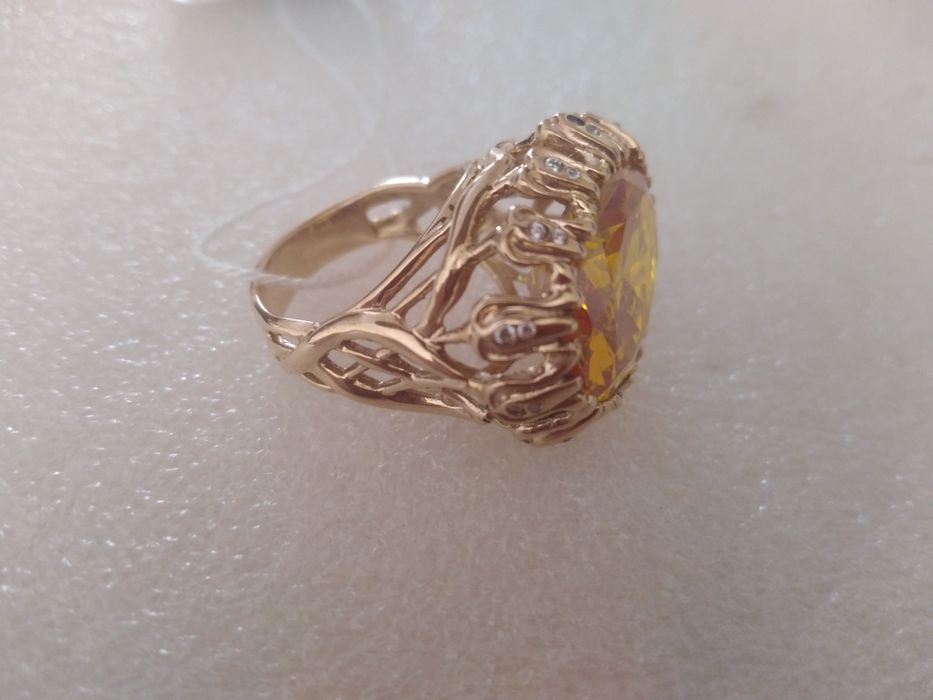 Перстень с цетрином, без веса камней.