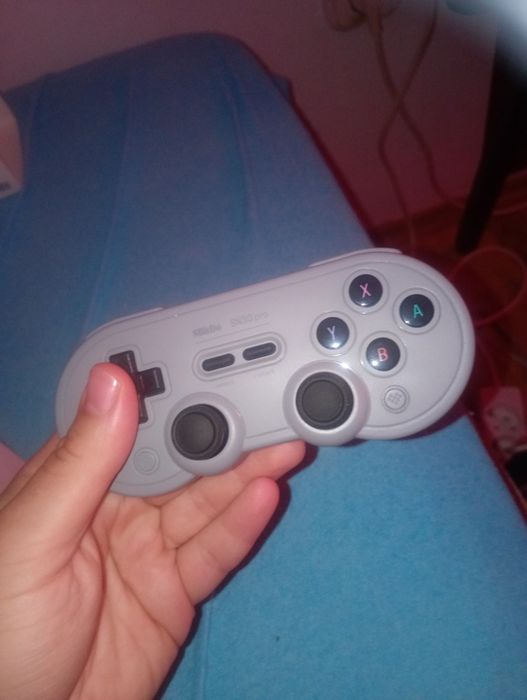 8BitDo SN30 Pro Bluetooth Gamepad