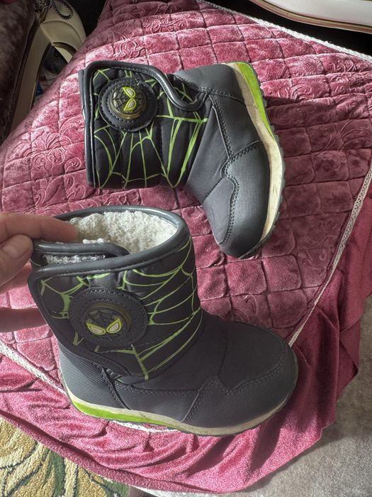 Зимний комбинезон для мальчика.