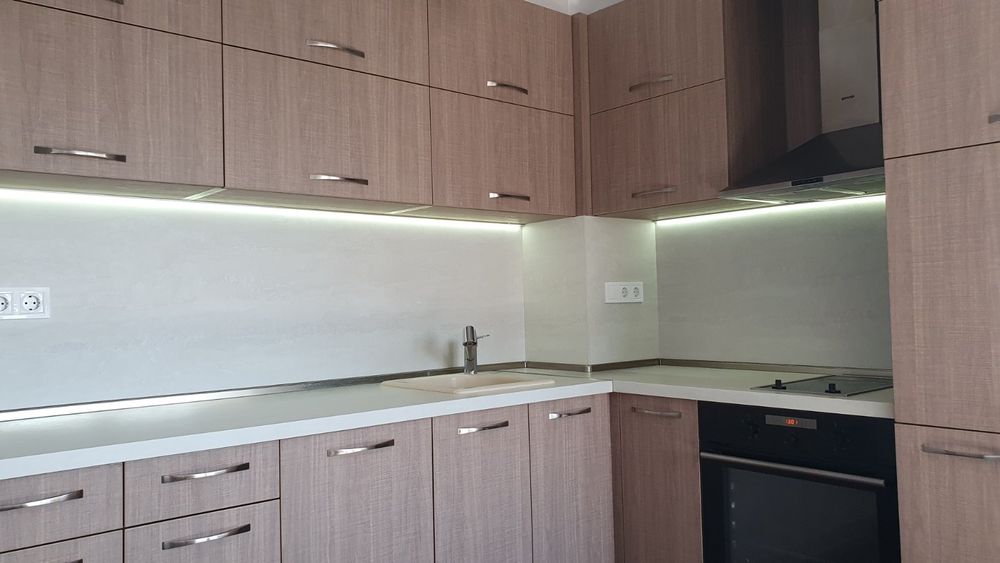 Продава се Тристаен апартамент в Варна, Владислав Варненчик - 73 кв.м за 908 €/кв.м - Снимка #1