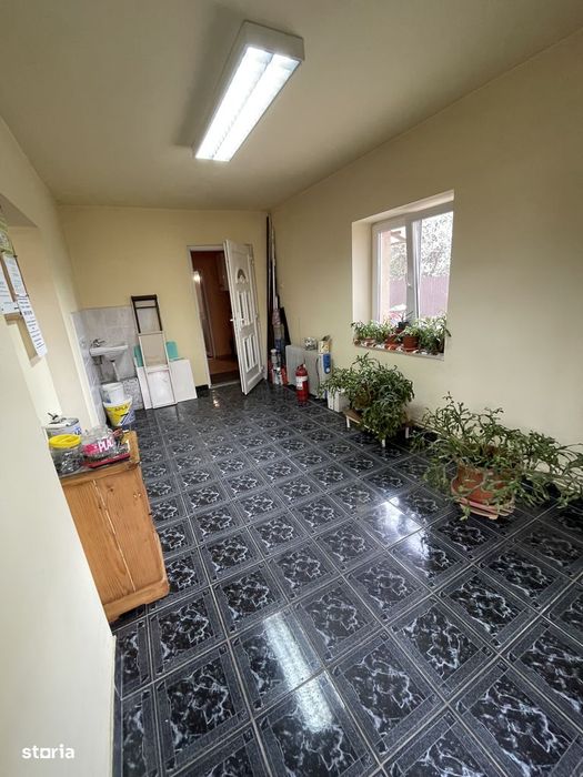 Casă de vânzare  în apropierea Pieței de Rusi