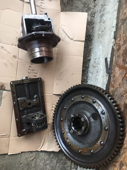 Vând coroana tractor u650