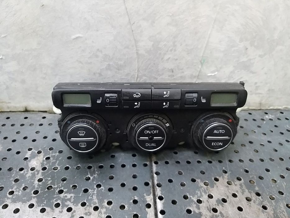 Panou comanda clima ac vw passat b6 3c