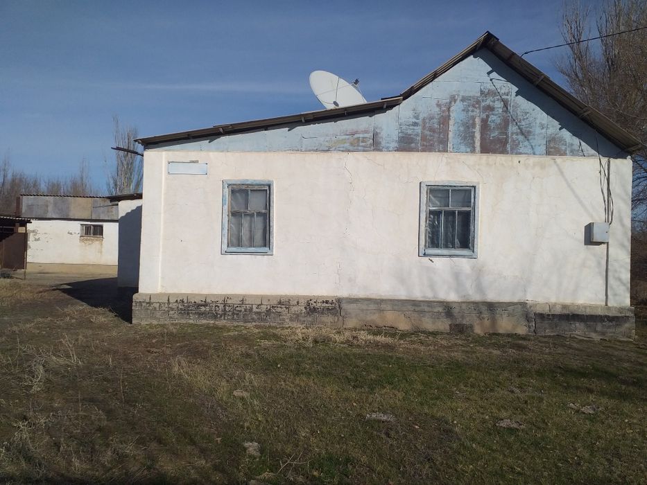 Продам дом в сельской местности