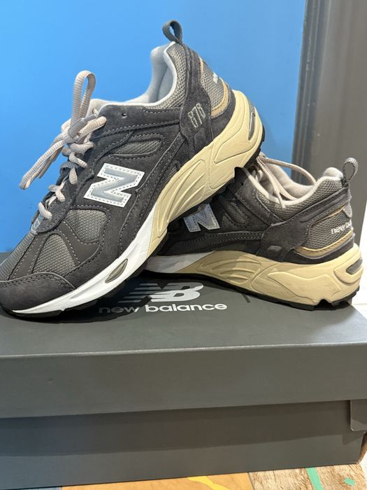 Маратонки New Balance 37 номер