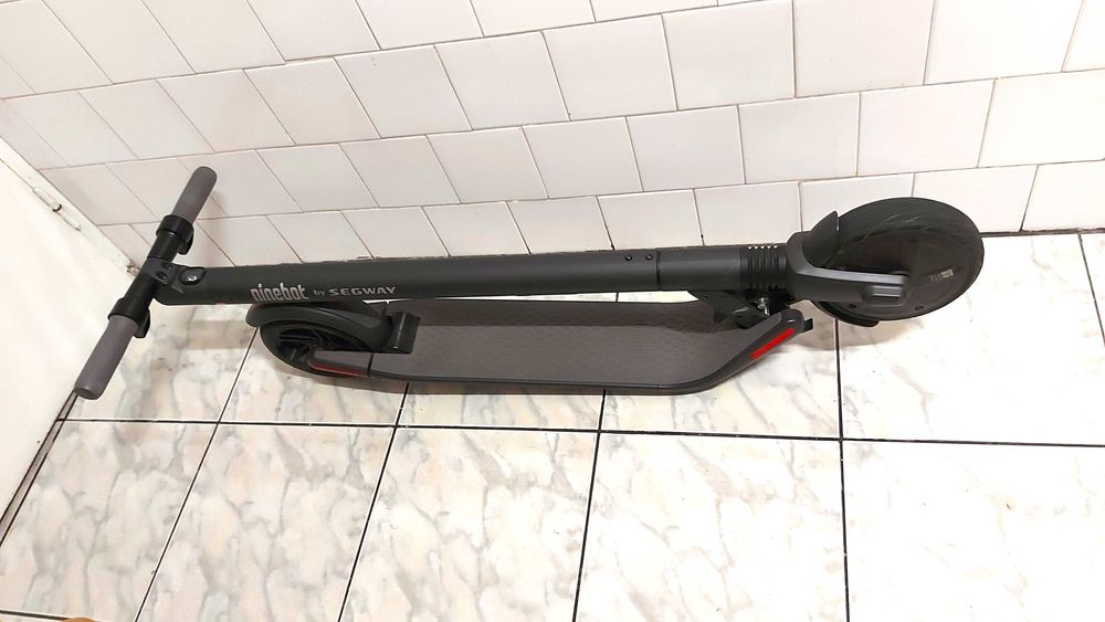 Trotineta electrica ninebot by Segway ES2