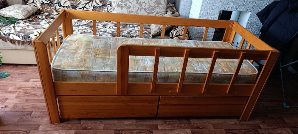 Кровать деревянная 70×175