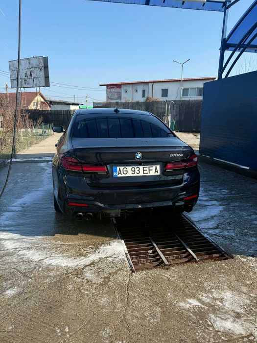 BMW 5 Series 2019 — imagine 3