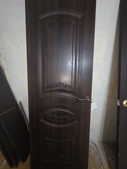 Продам двери межкомнатные