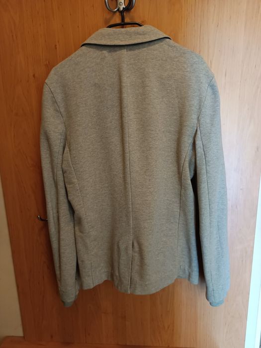 Мъжки дрехи - ризи и блейзър