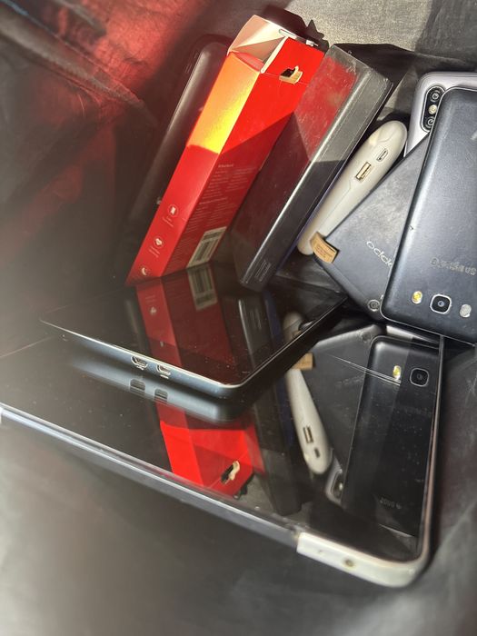 Айпад,планшет,электроника