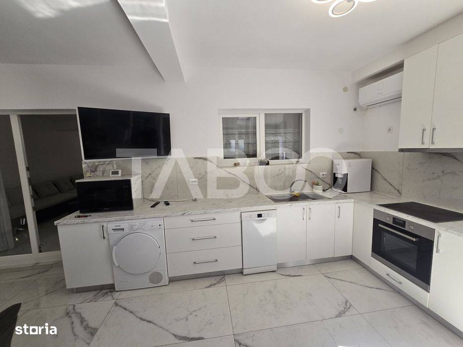 Comision 0-Casa tip duplex 5 camere 2 bai acces auto in Viile Sibiului