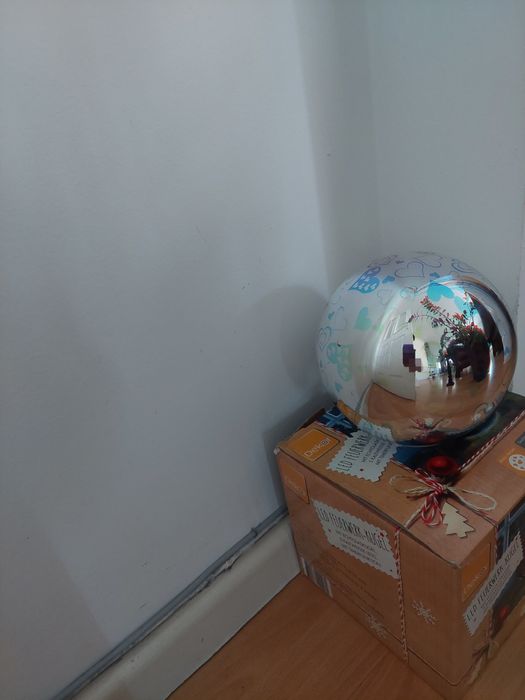 Светеща сфера,  украса.