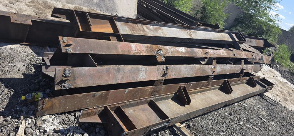 Двухтавровые балки и уголки