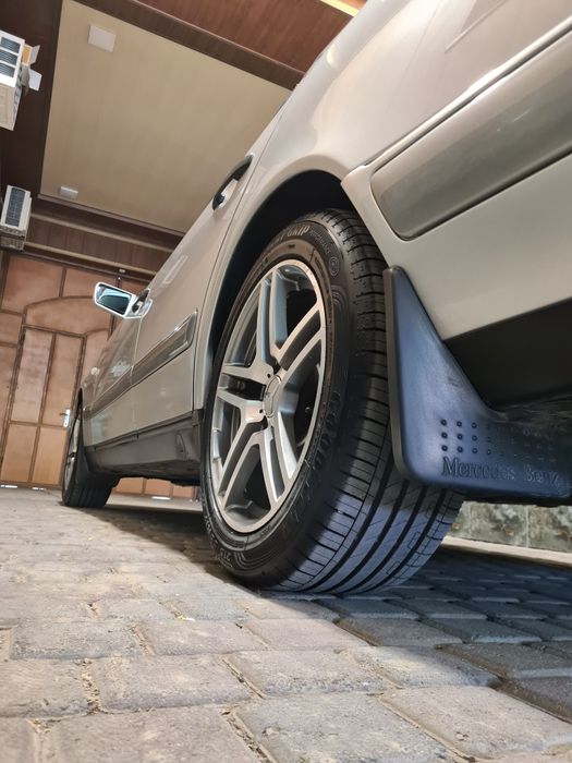 СРОЧНО продаётся своя машина