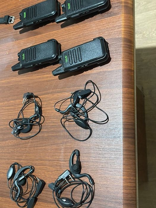 Рация с гарнитурой