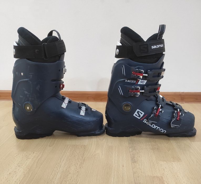 Продам горнолыжные ботинки