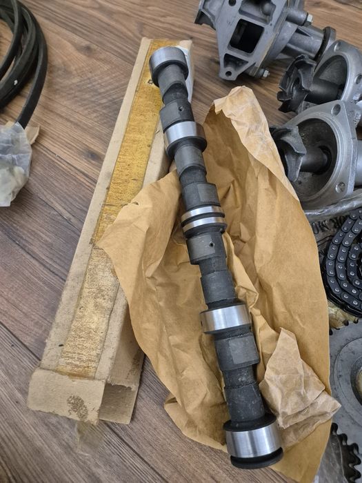 Piese noi Lada 1200 / Lada Niva - ambreiaj, axa came, pompa apa