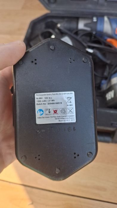 Măsină de găurit Dexter.