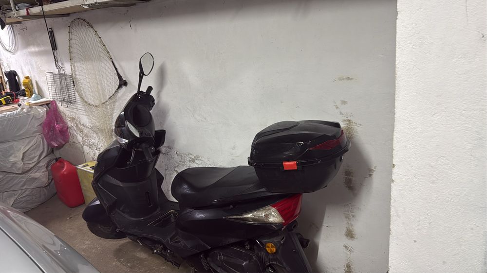 Продам мопед м 12