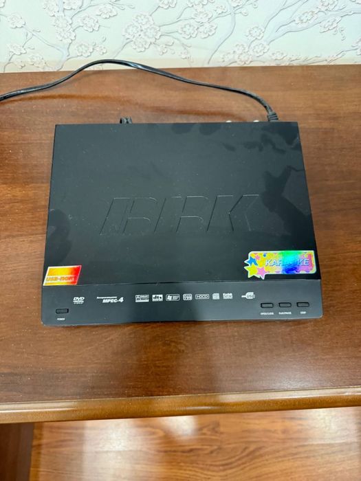 Продам dvd плеер BBK