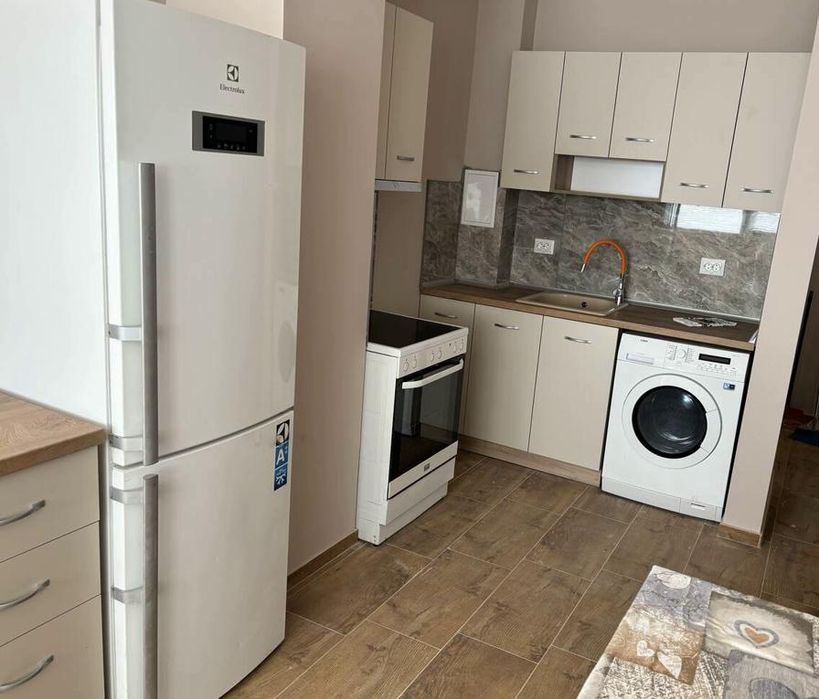 Дава се под наем Двустаен апартамент в Пловдив, Съдийски - 70 кв.м за 450 € - Снимка #1