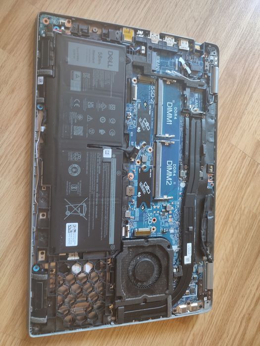 Laptop Dell Latitude 5530 - i5 generația 12